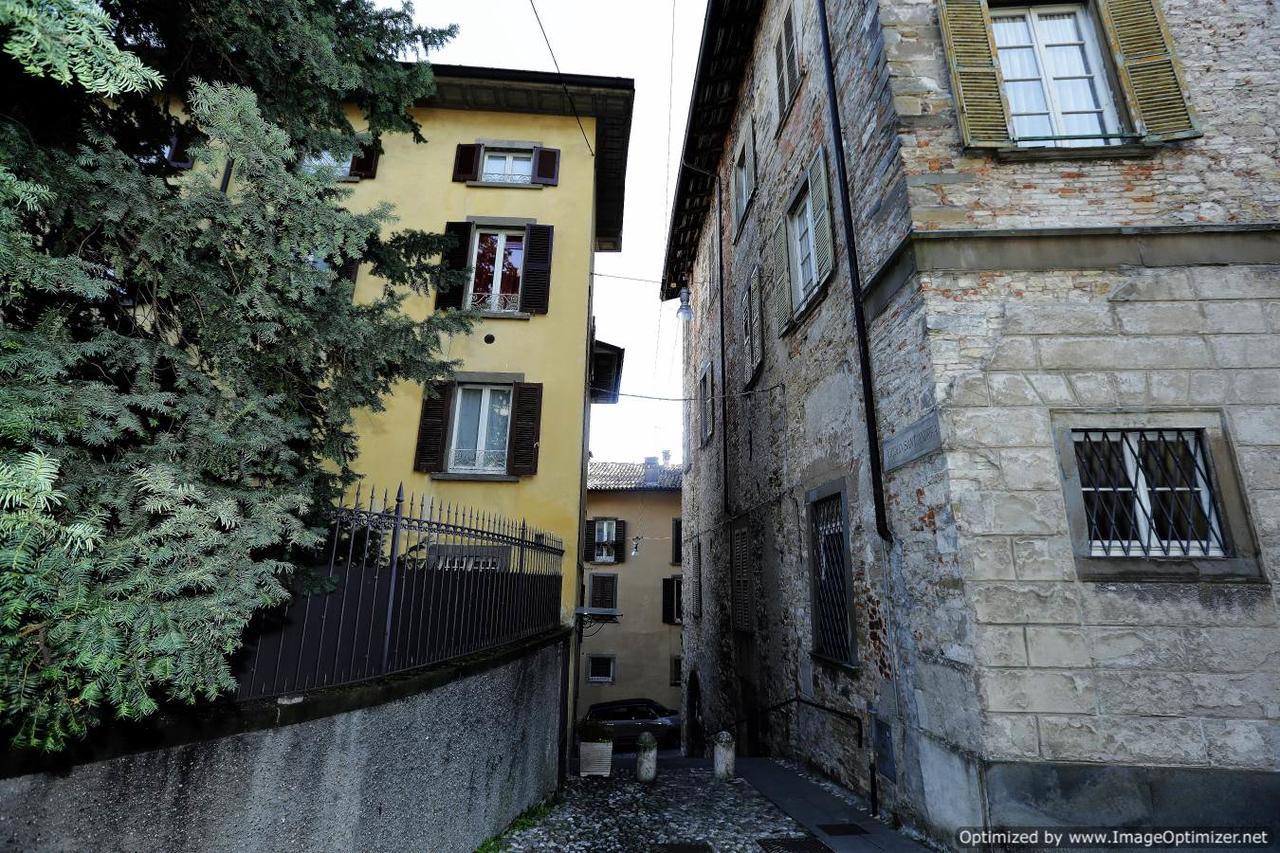A Due Passi Hotel Bergamo Exterior foto